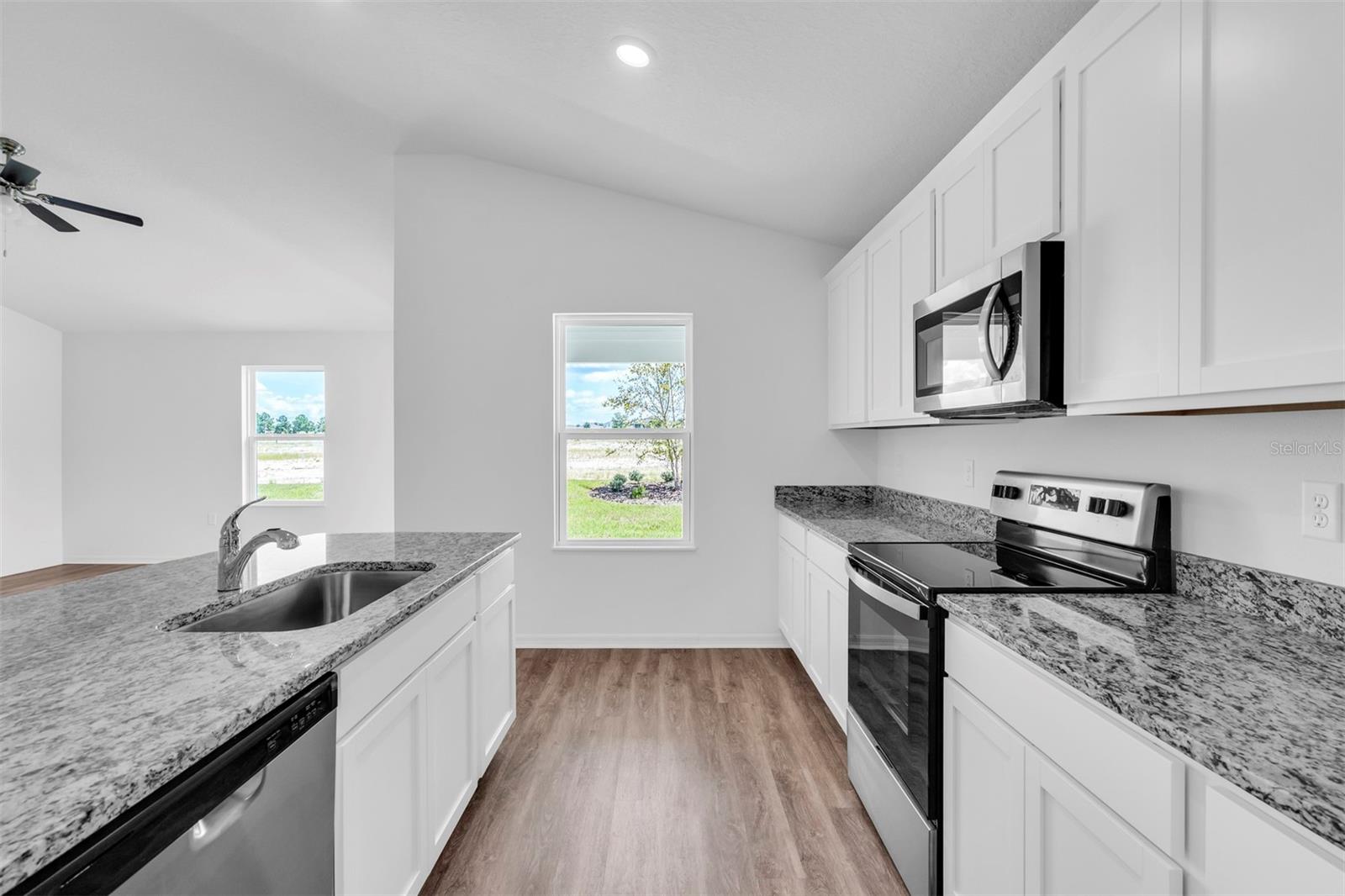14192 SW 44 Ct, Ocala, FL 34473 photo