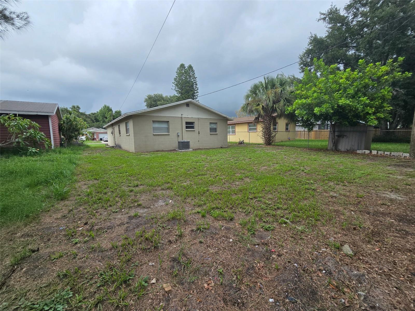 4542 21 Ave, Saint Petersburg, FL 33711 photo