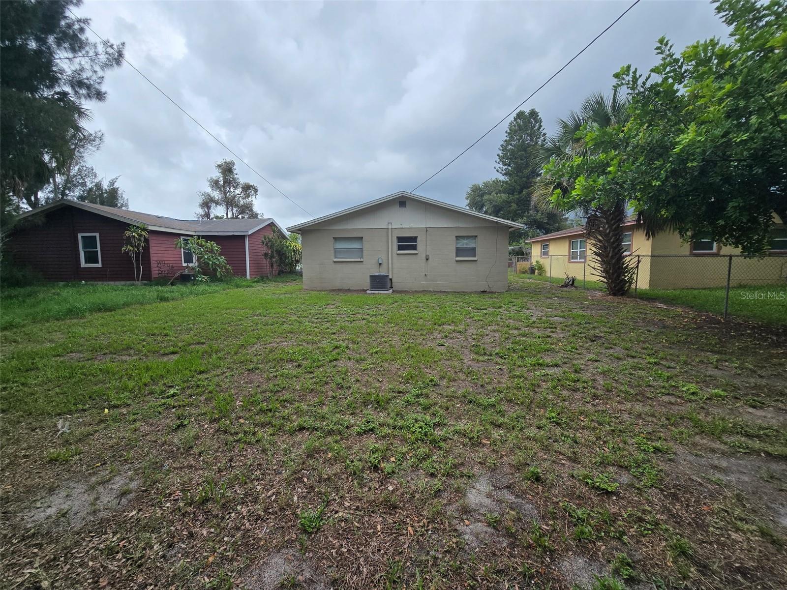 4542 21 Ave, Saint Petersburg, FL 33711 photo