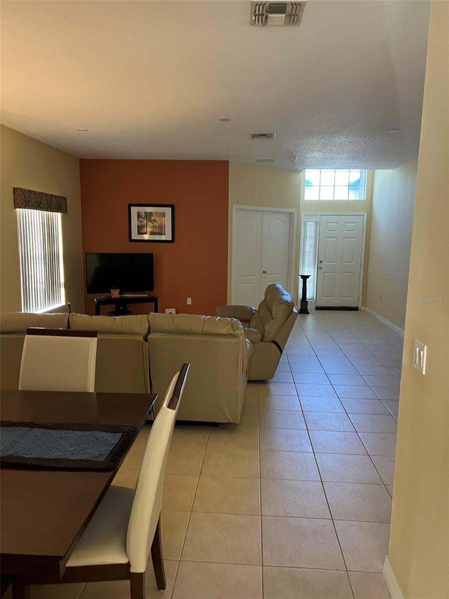 948 Hacienda Cir, Kissimmee, FL 34741 photo