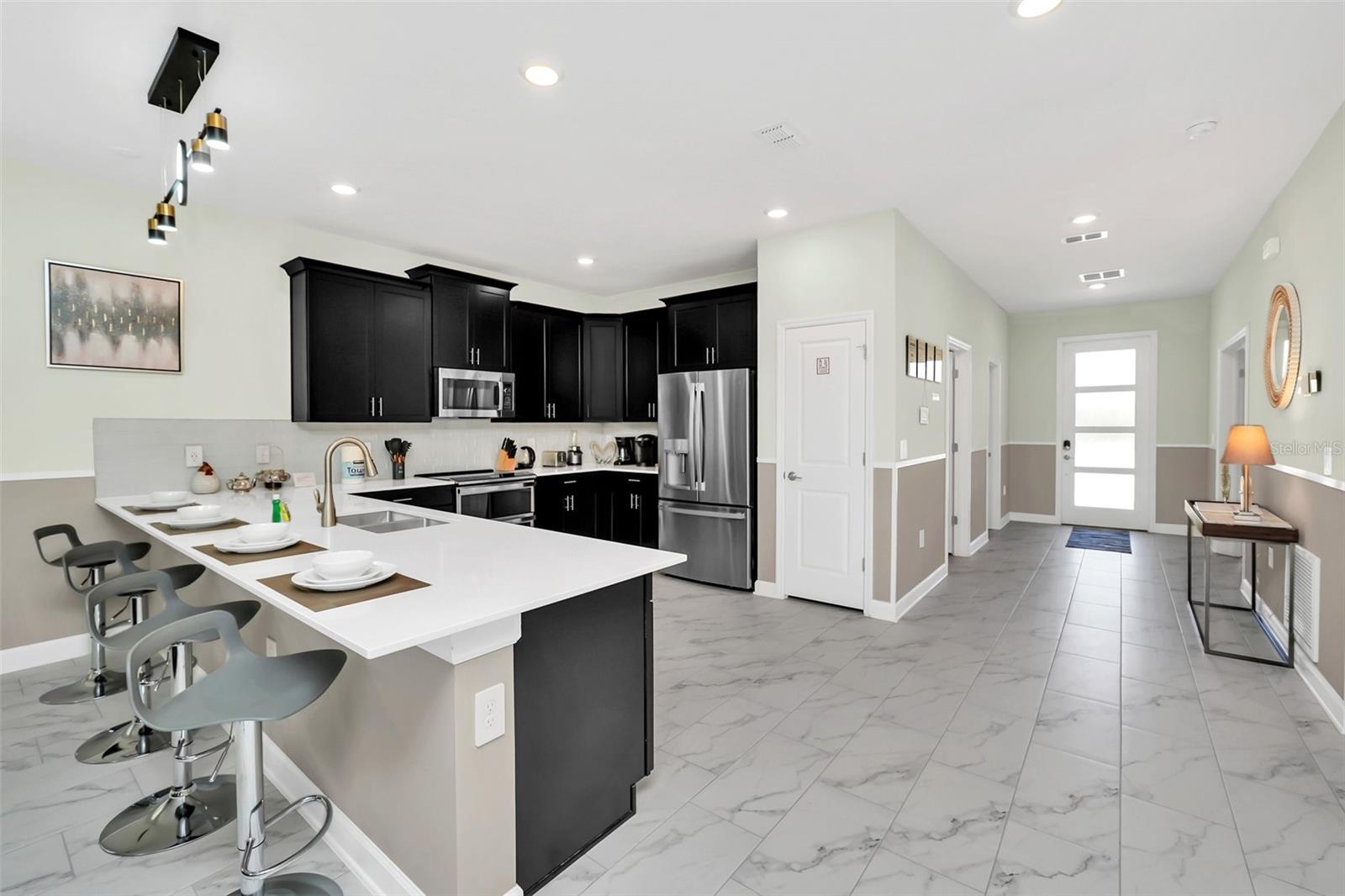 9194 Sommerset Hills Dr, Davenport, FL 33896 photo