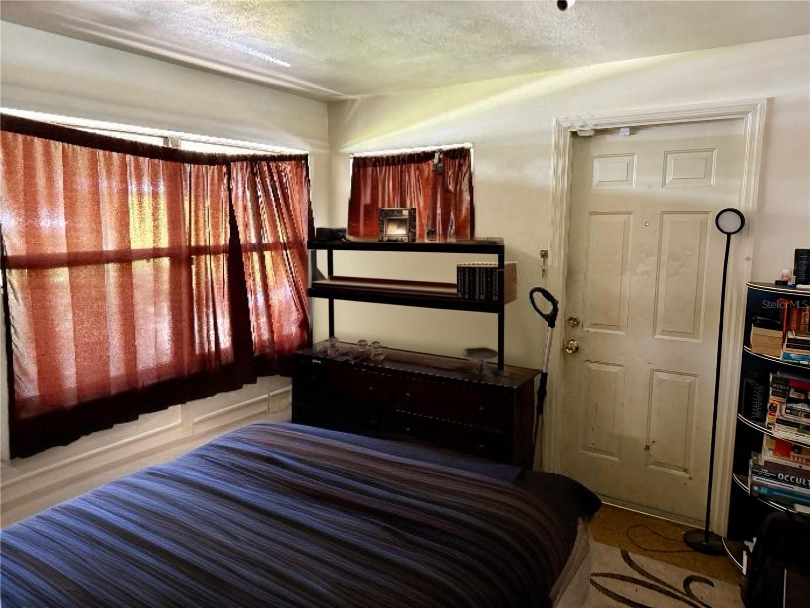 6233 Balboa Dr, Orlando, FL 32808 photo