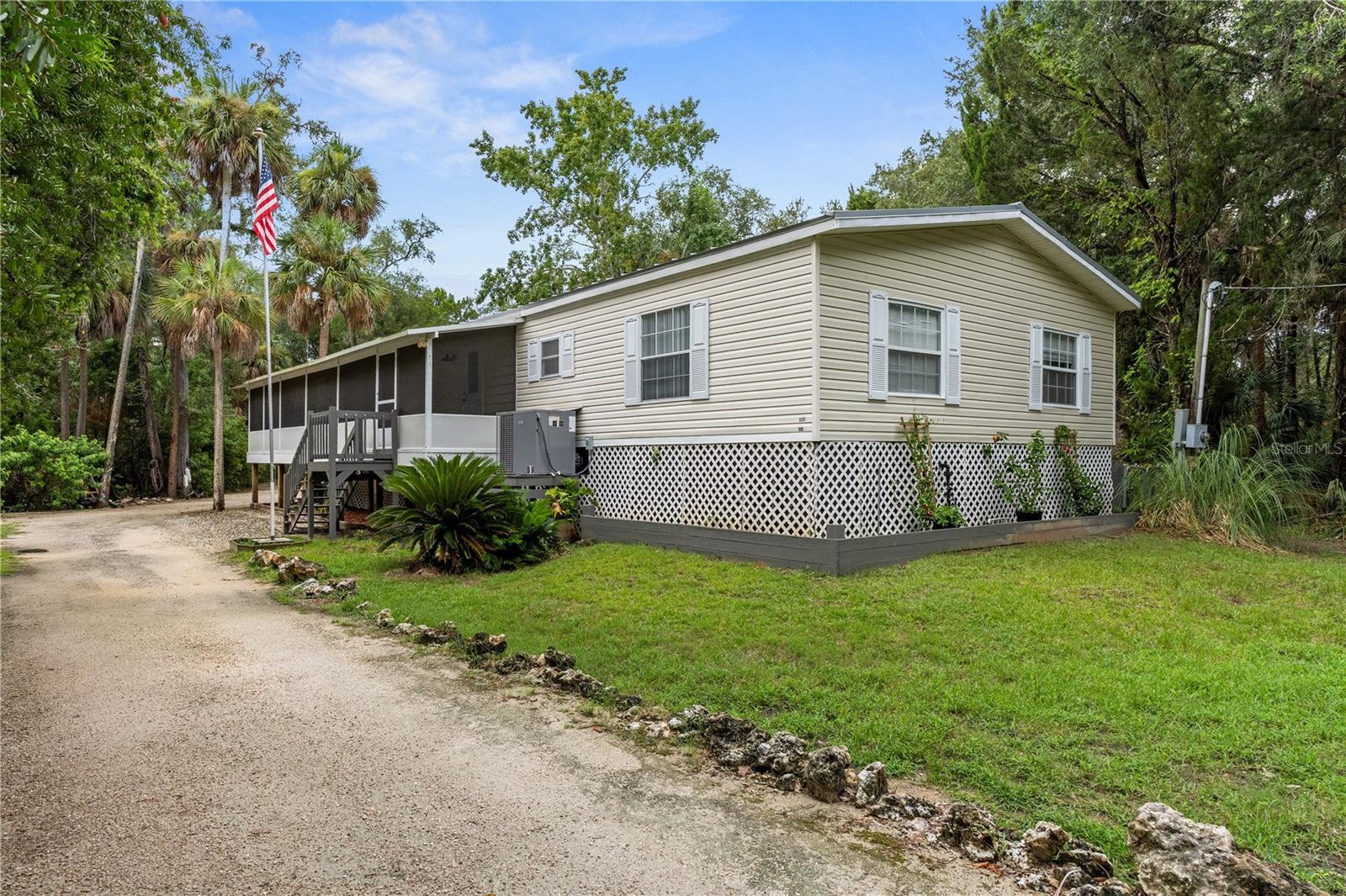 11720 W North Pl, Homosassa, FL 34448 photo