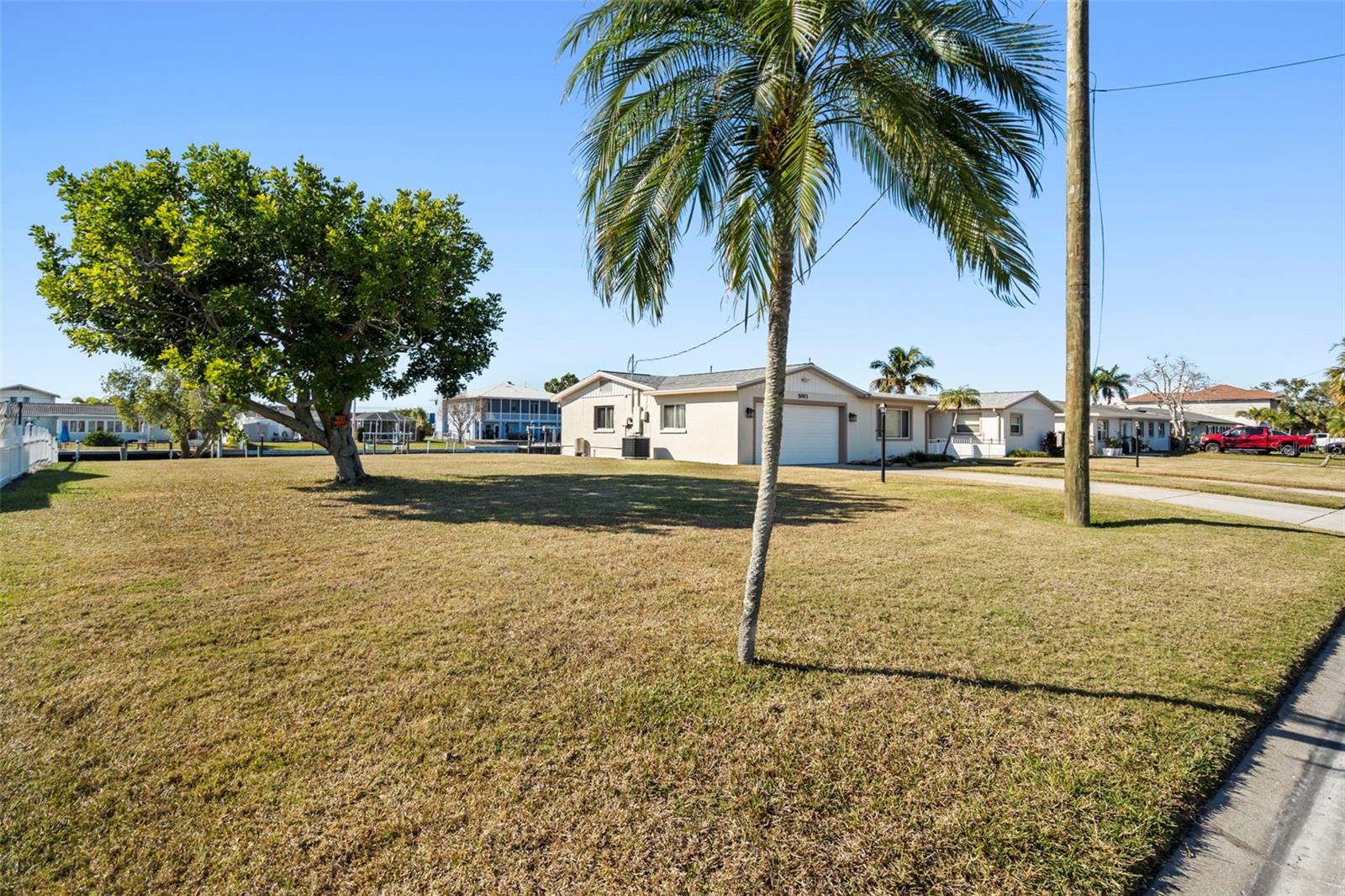 5003 Commonwealth Rd, Palmetto, FL 34221 photo