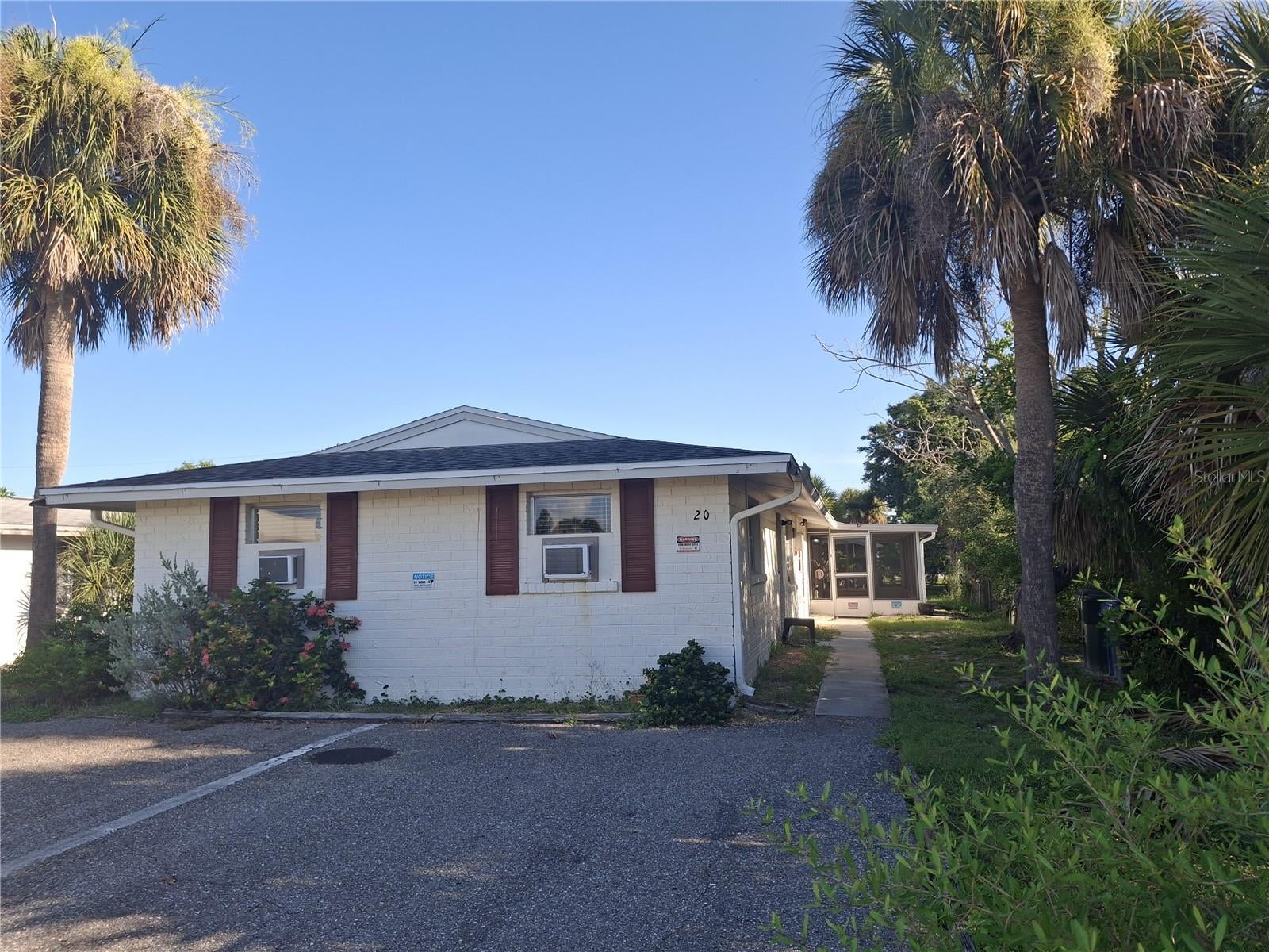 20 Cowles St, Englewood, FL 34223