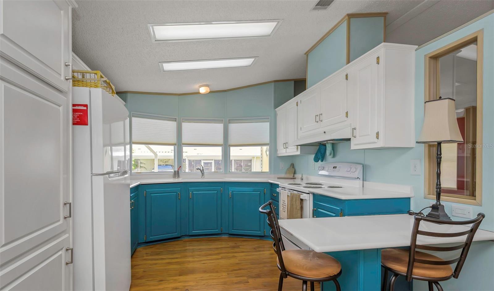 106 Thatch Palm St, Largo, FL 33770 photo