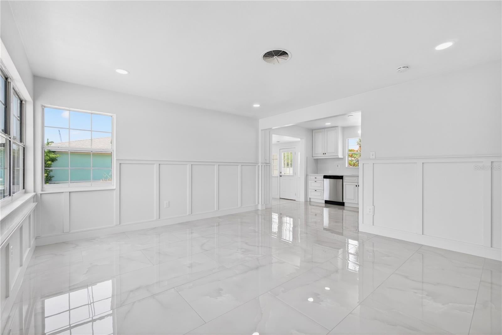 260 42 Ave, St Pete Beach, FL 33706 photo