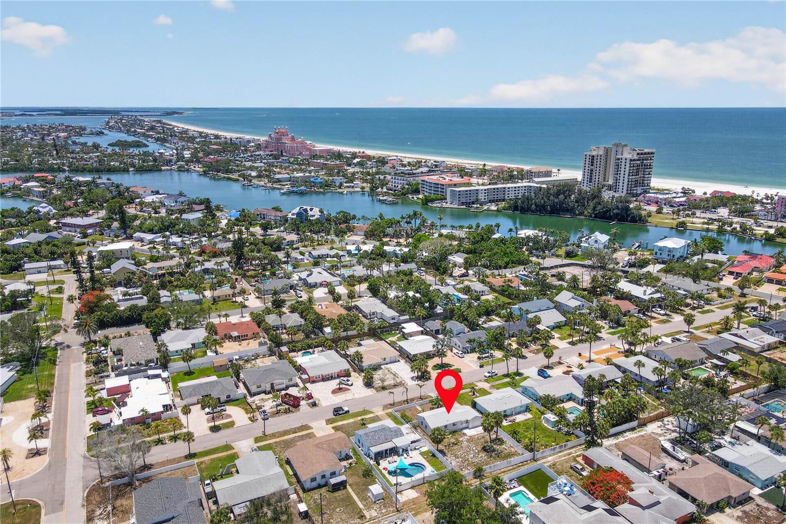 260 42 Ave, St Pete Beach, FL 33706