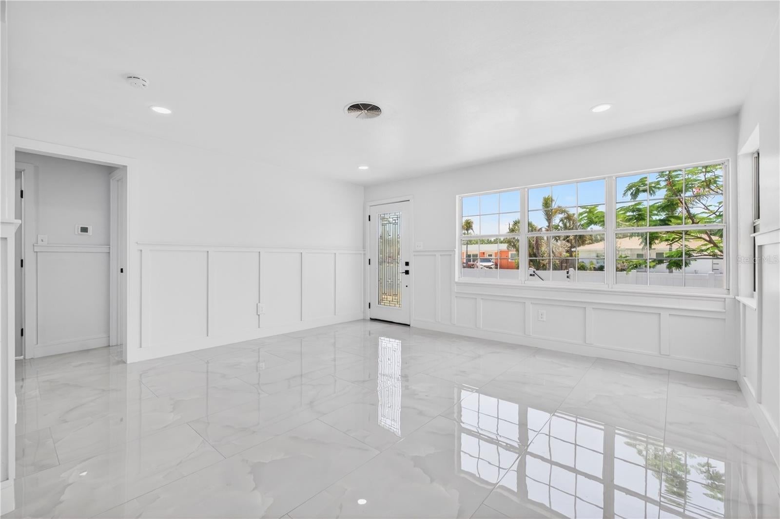 260 42 Ave, St Pete Beach, FL 33706 photo