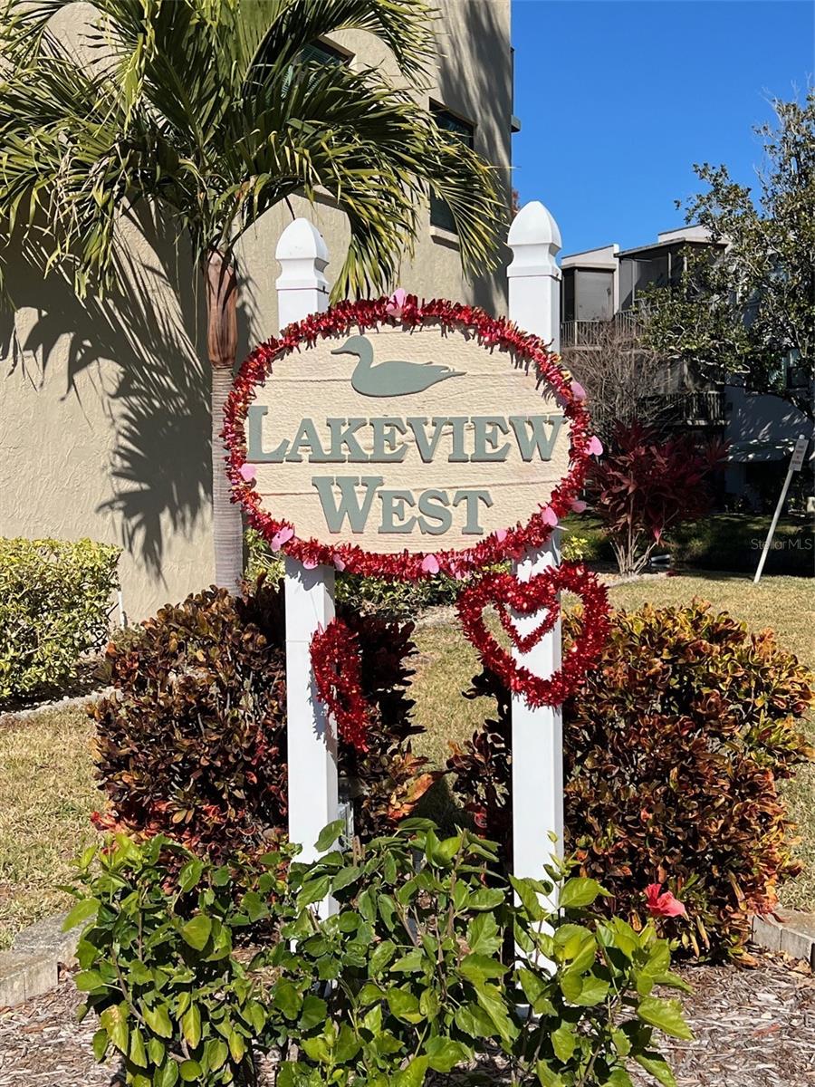 7951 58 Ave #207, Saint Petersburg, FL 33709 photo