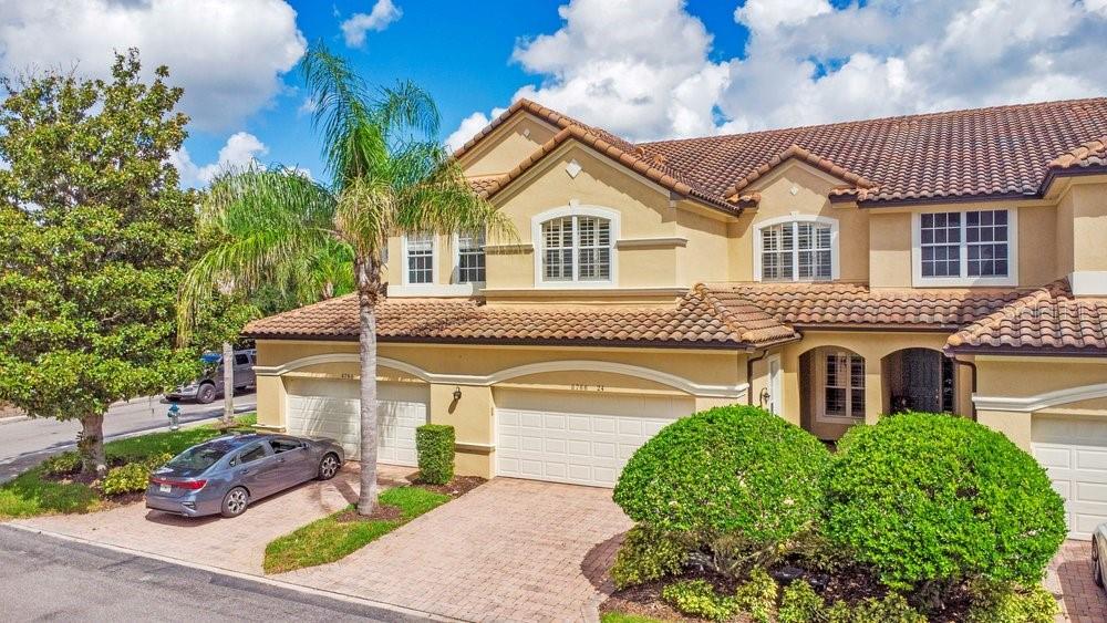 8766 The Esplanade 24, Orlando, FL 32836 photo