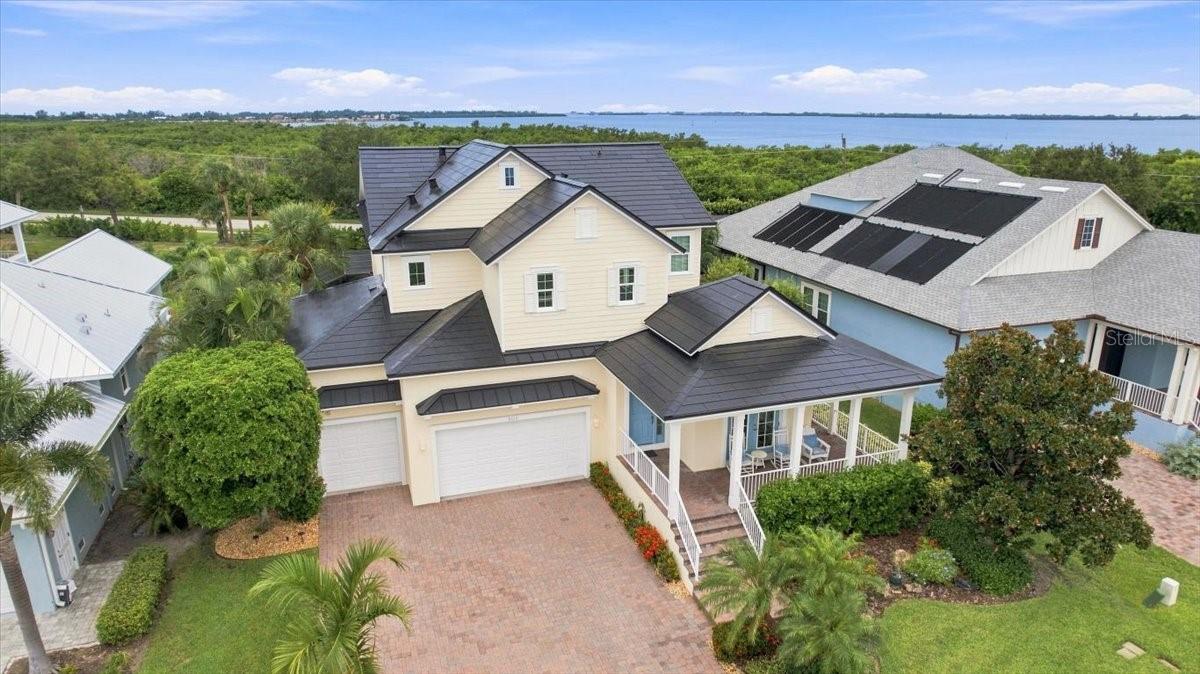8124 37 Avenue Cir, Bradenton, FL 34209
