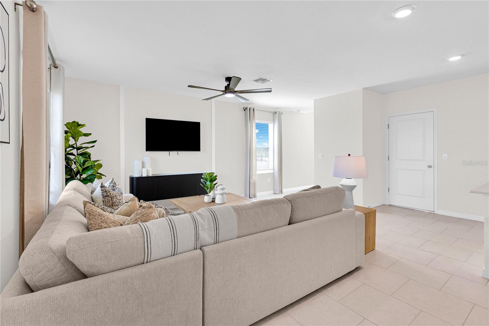18051 Mellon St, Parrish, FL 34219 photo