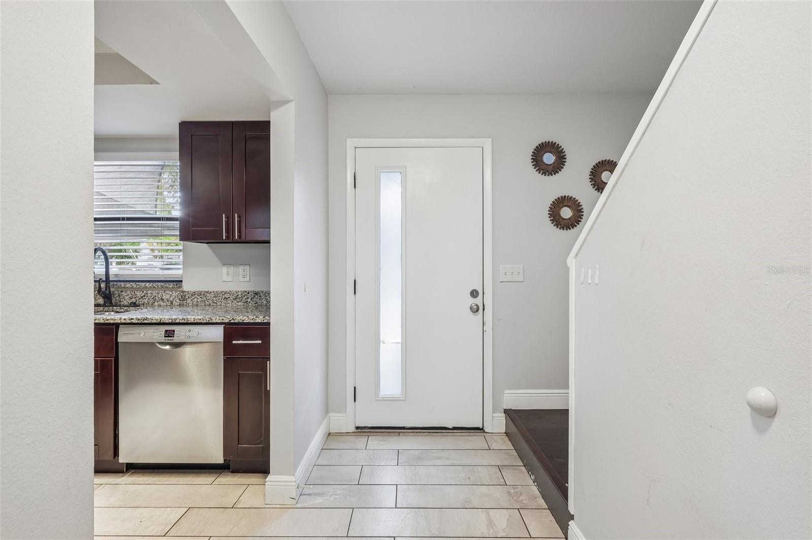 2417 W Stroud Ave, Tampa, FL 33629 photo