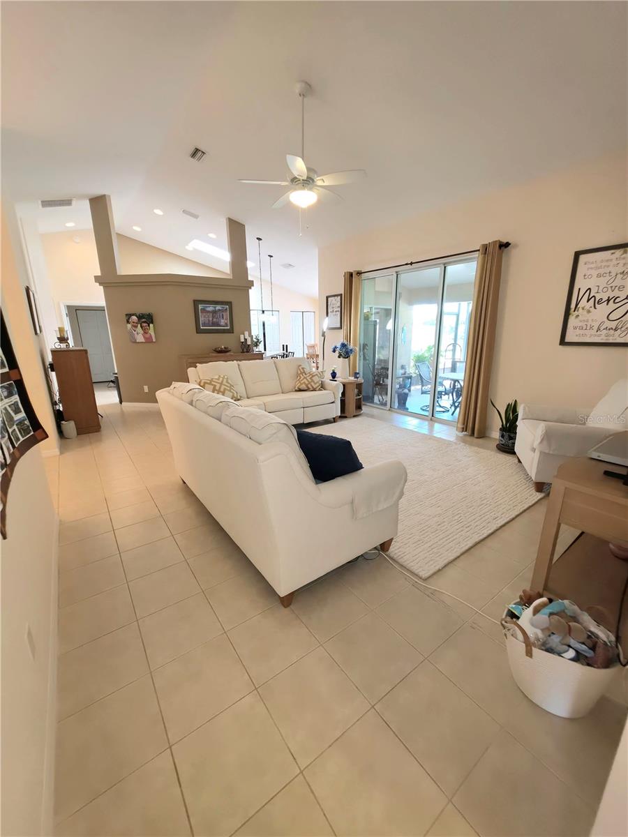 3910 SW 103 Street Rd, Ocala, FL 34476 photo