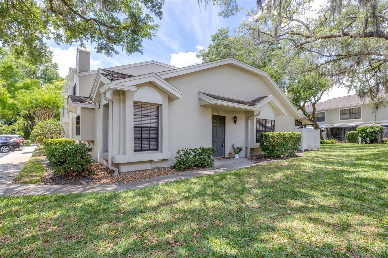 5100 Burchette Rd, Tampa, FL 33647