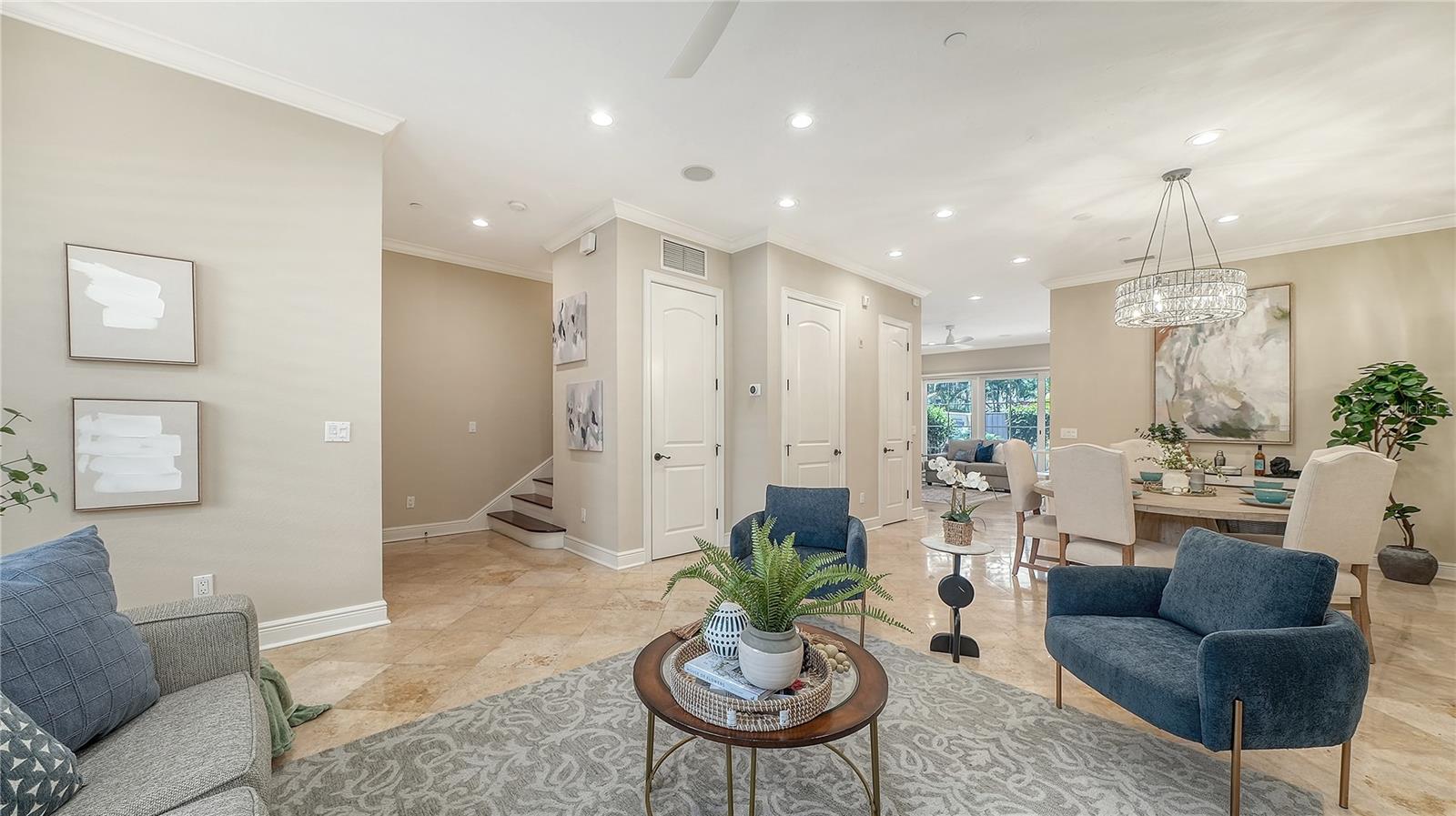 1513 Oak St #18, Sarasota, FL 34236 photo