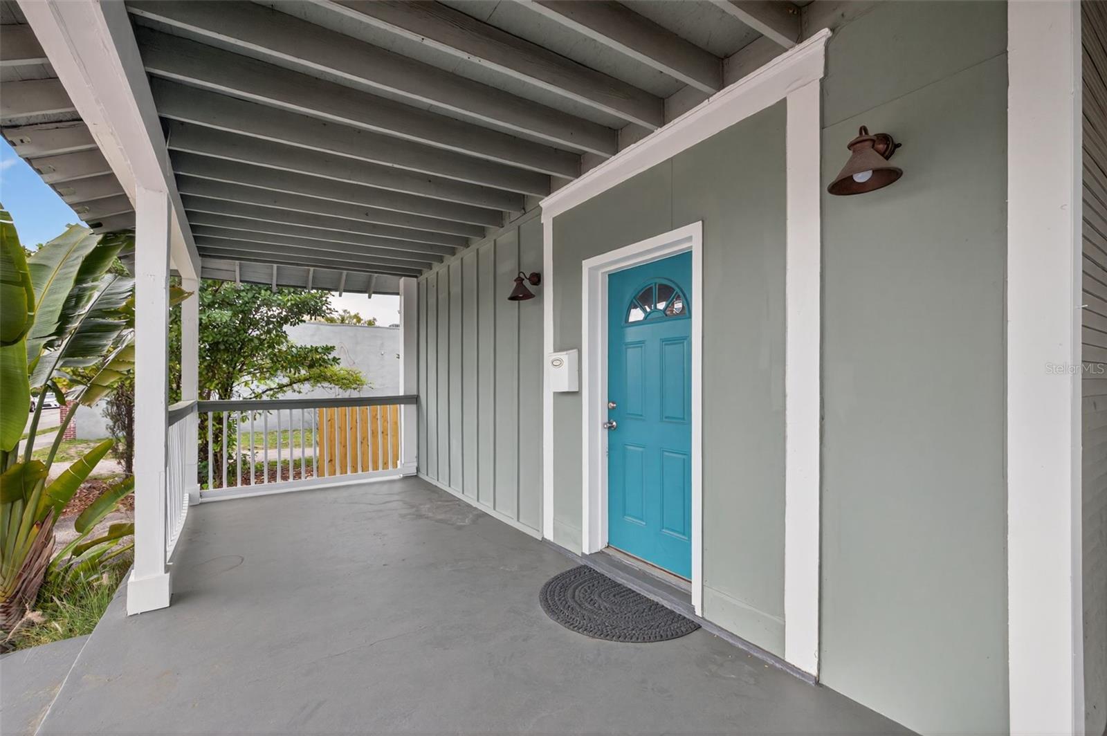 105 W Columbus Dr, Tampa, FL 33602 photo