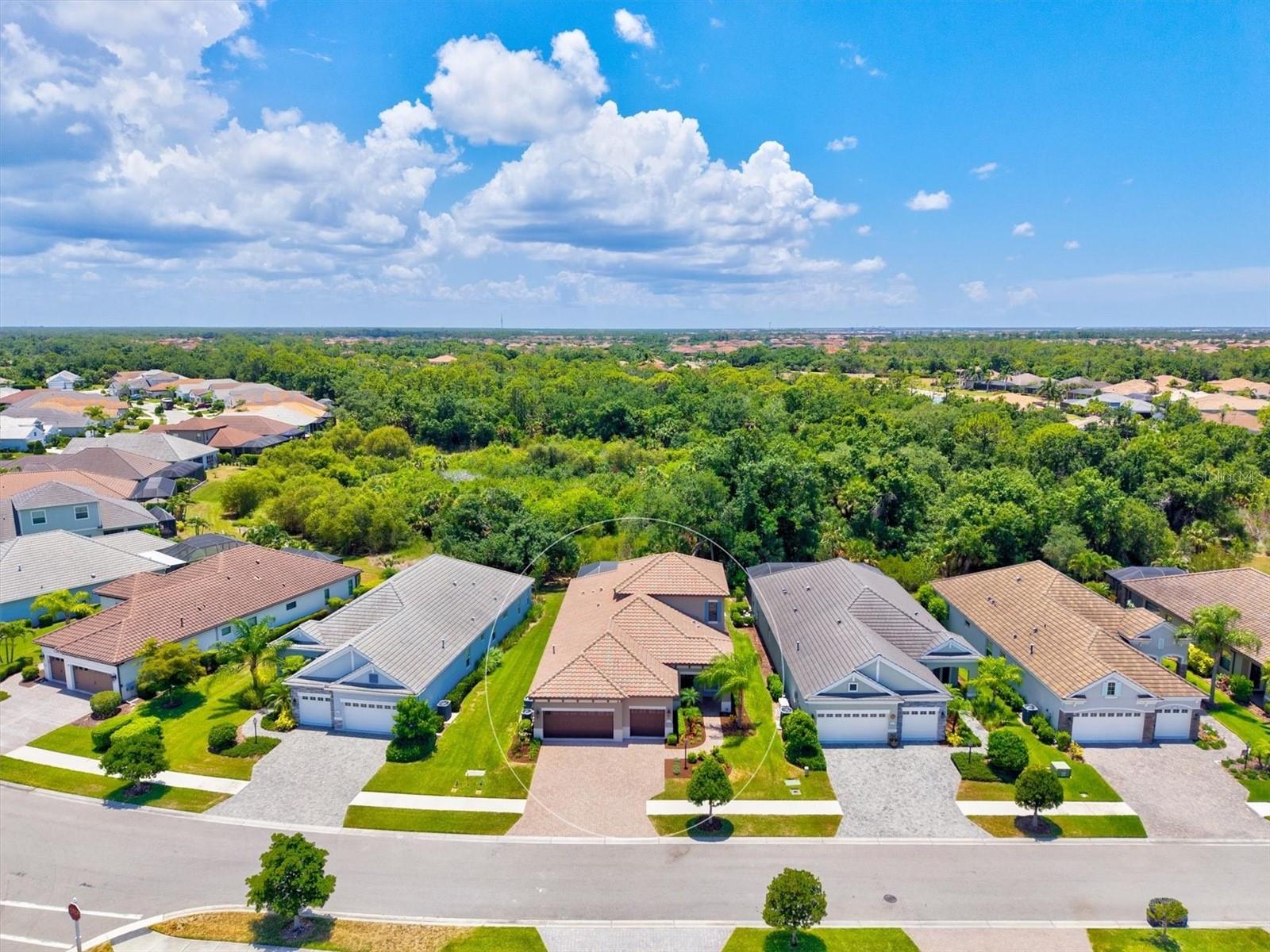 11909 Hunters Creek Rd, Venice, FL 34293 photo