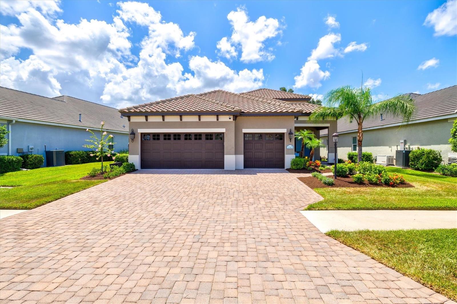 11909 Hunters Creek Rd, Venice, FL 34293 photo