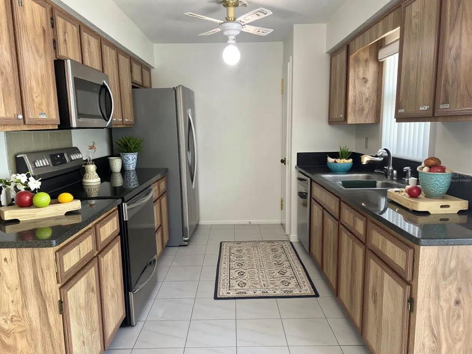 310 Reid Ct, Sanford, FL 32773 photo