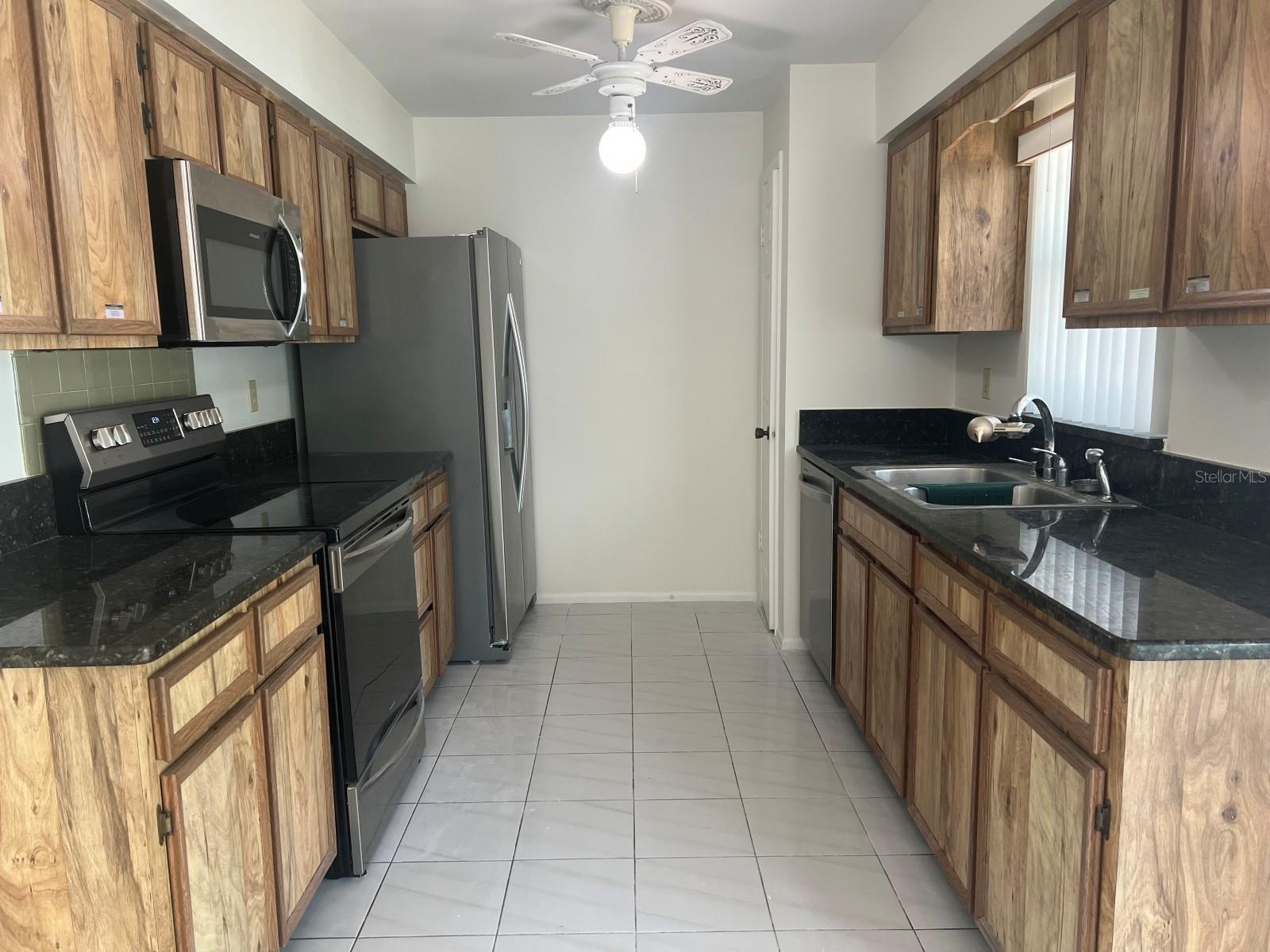 310 Reid Ct, Sanford, FL 32773 photo