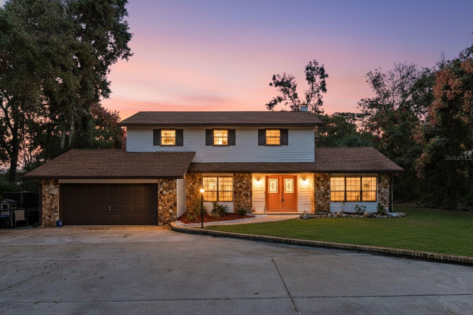 1416 Grove Ave, Leesburg, FL 34748 photo