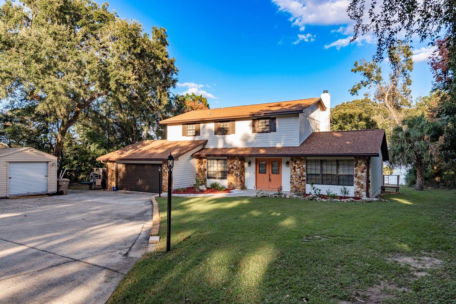 1416 Grove Ave, Leesburg, FL 34748