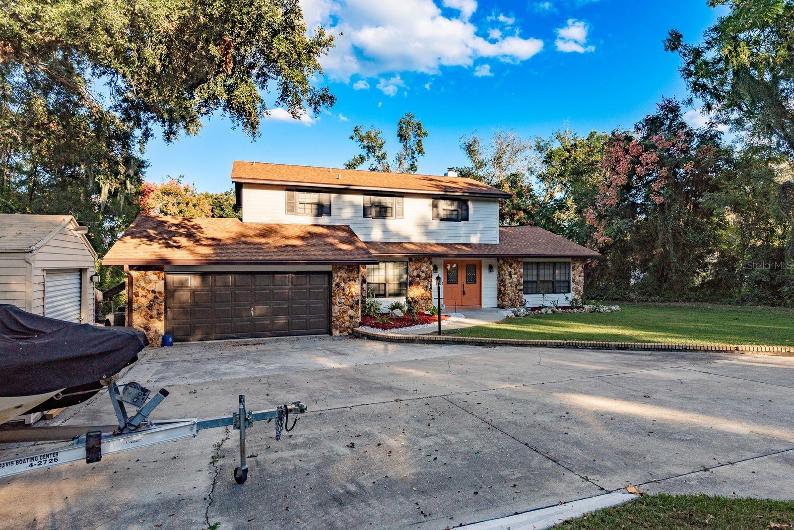 1416 Grove Ave, Leesburg, FL 34748 photo