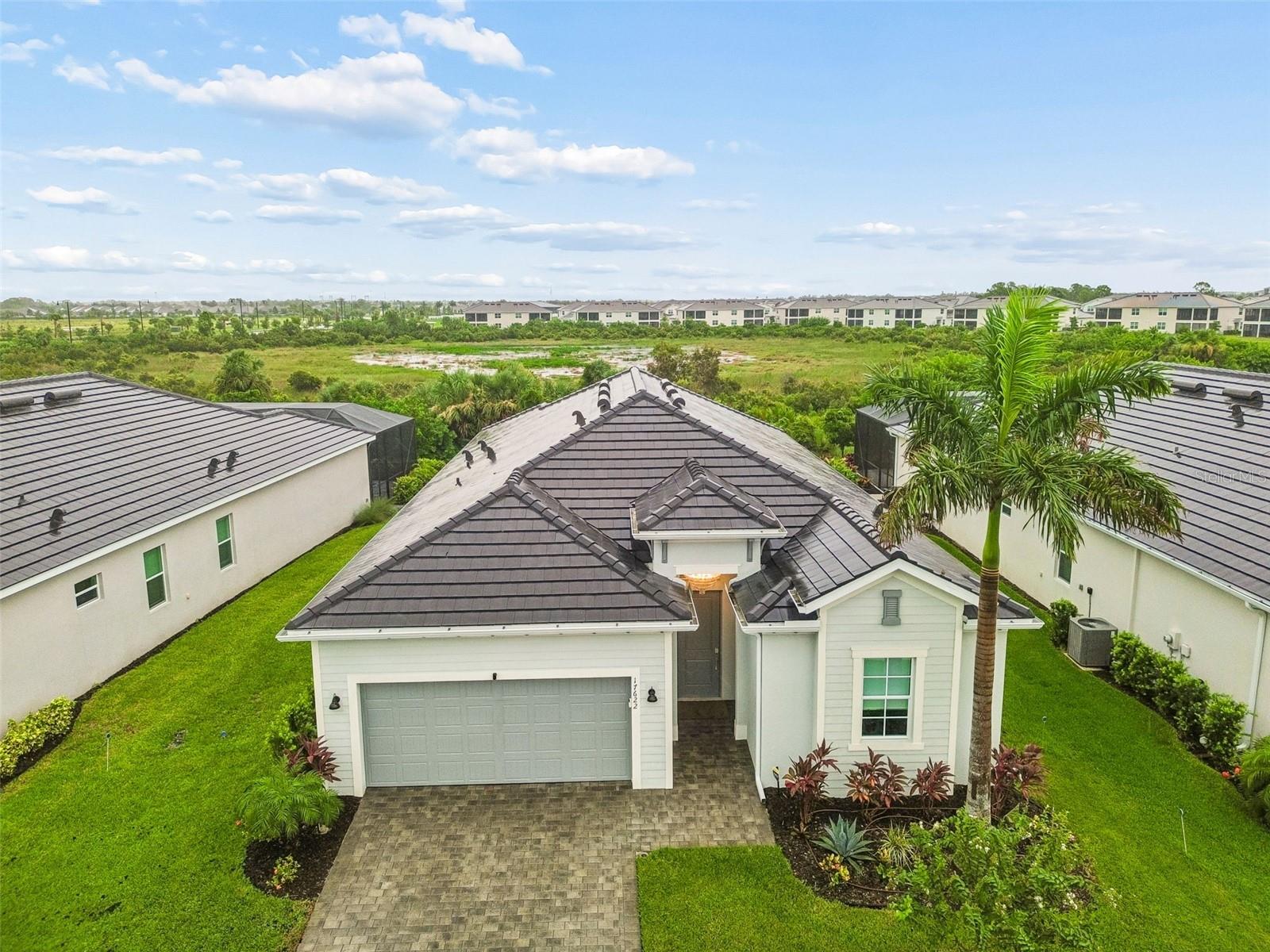 17622 Santorini Ct, Venice, FL 34293 photo