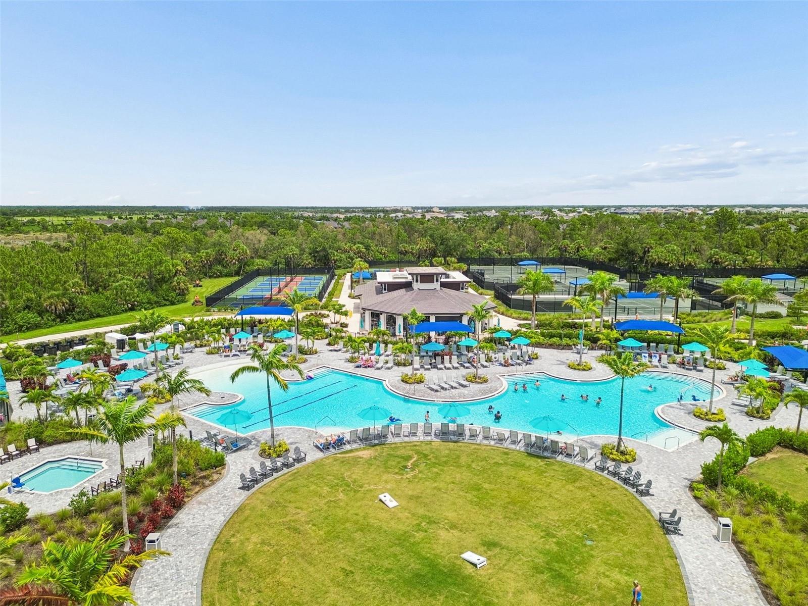 17622 Santorini Ct, Venice, FL 34293 photo