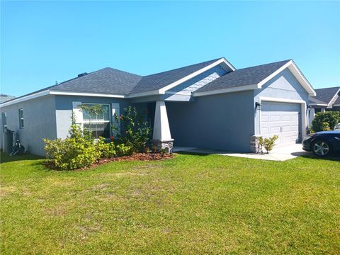 Single Family Residence in EAGLE LAKE FL 925 FIRST DRIVE.jpg
