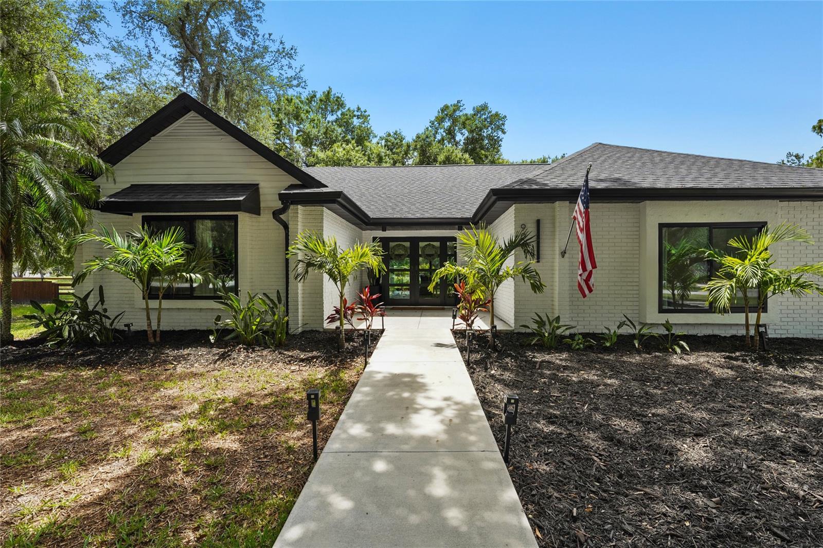 906 136 St, Bradenton, FL 34212