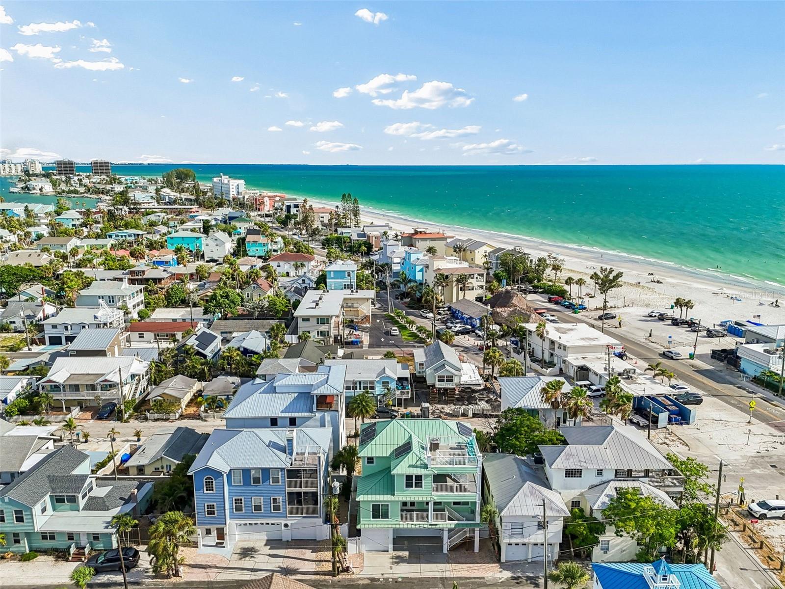111 91 Ave, Treasure Island, FL 33706 photo