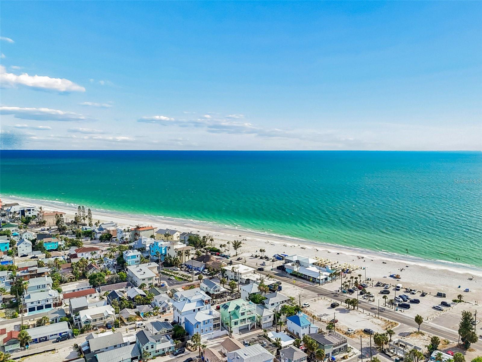 111 91 Ave, Treasure Island, FL 33706 photo