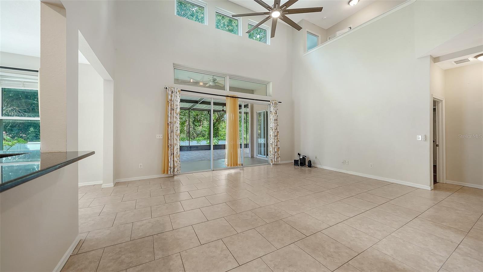 208 36 St, Bradenton, FL 34208 photo