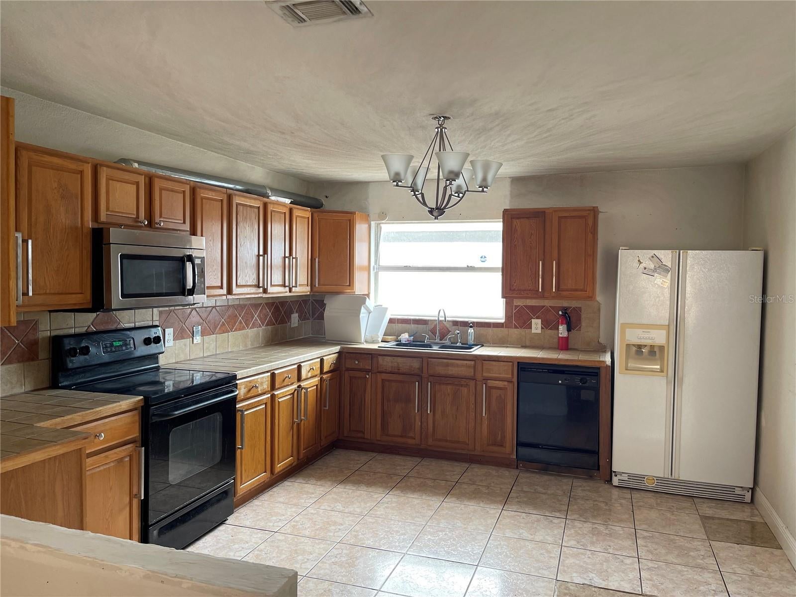1112 Ocean St, Kissimmee, FL 34744 photo