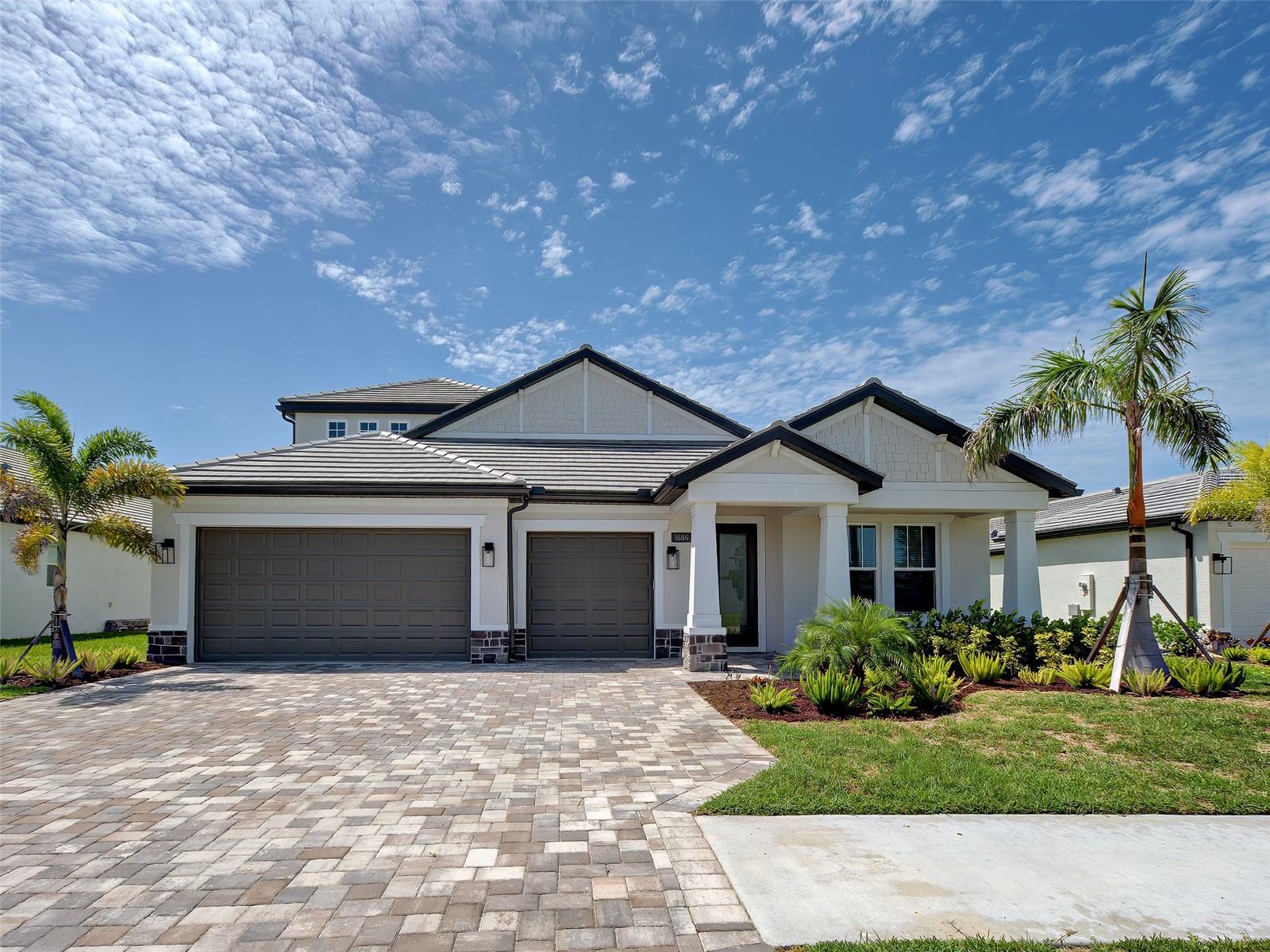 1684 Lugano Cir, Nokomis, FL 34275