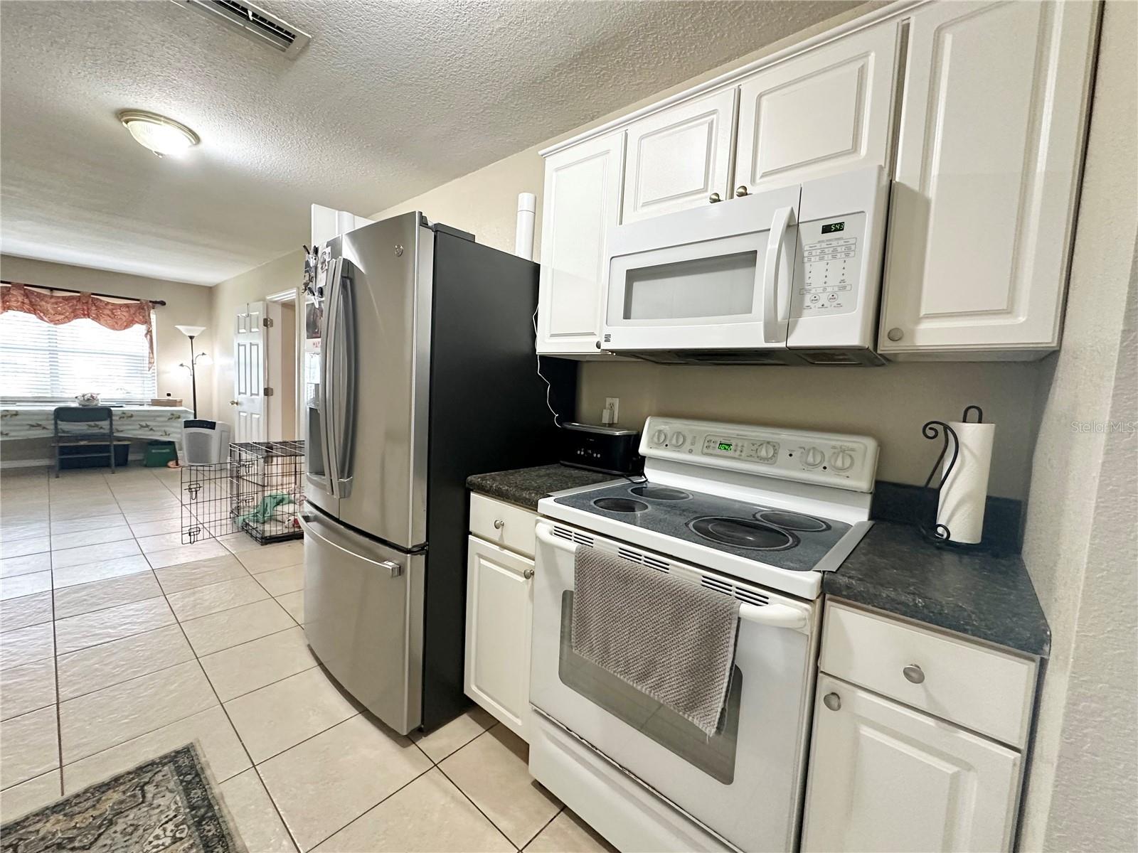 7507 Coral Vine Ln, Tampa, FL 33619 photo