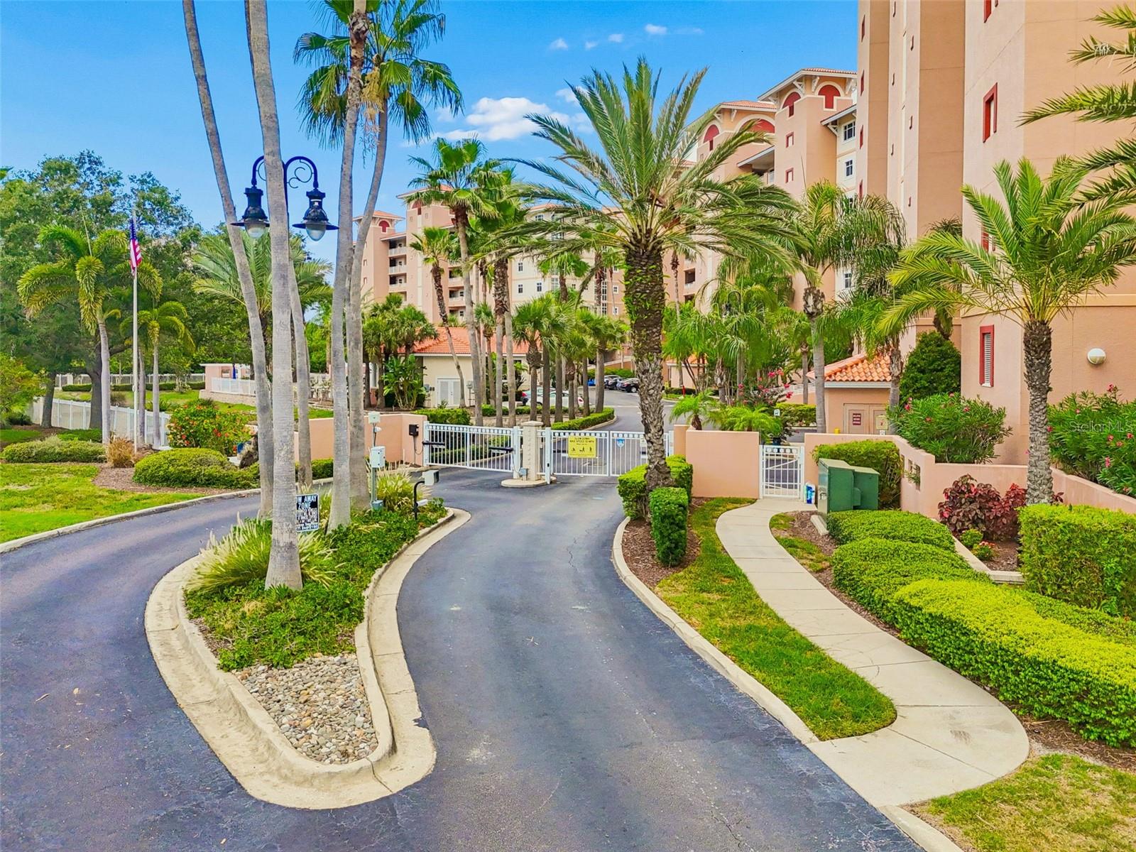 12033 Gandy Blvd #151, Saint Petersburg, FL 33702 photo