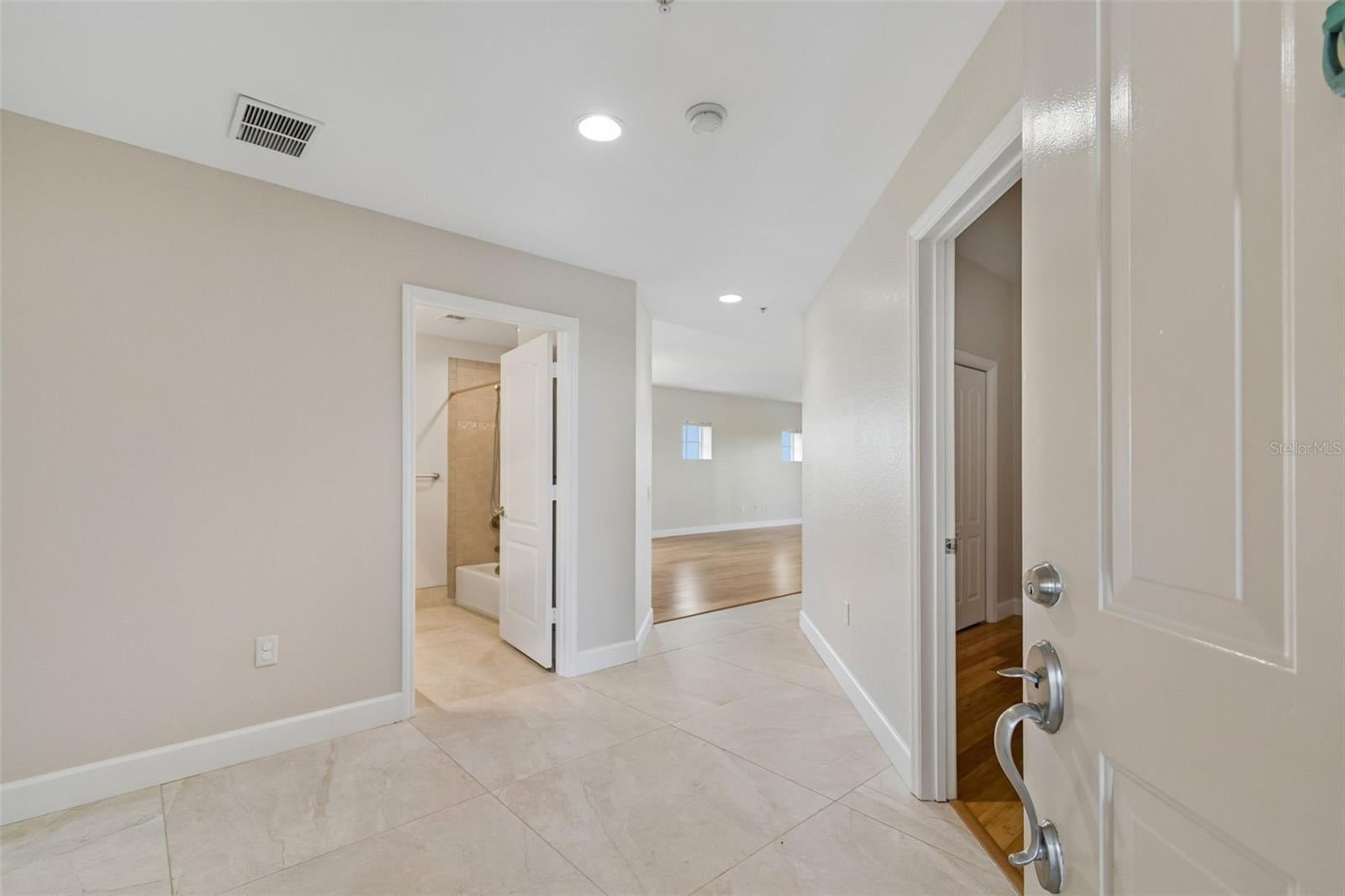 12033 Gandy Blvd #151, Saint Petersburg, FL 33702 photo