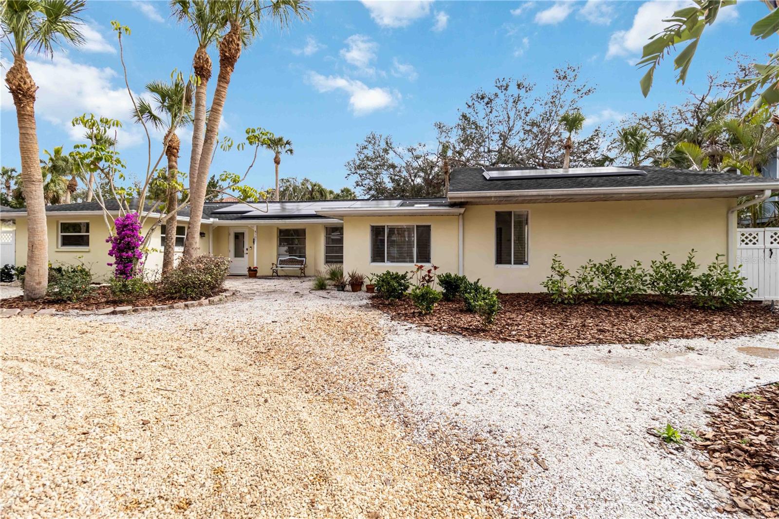 5107 Saint Albans Ave, Sarasota, FL 34242 photo