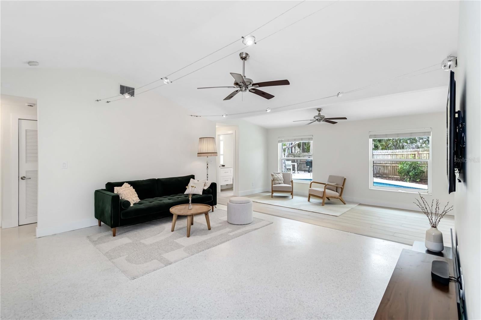 5107 Saint Albans Ave, Sarasota, FL 34242 photo