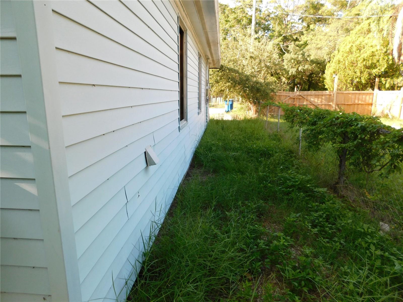 510 6 Ave, Largo, FL 33770 photo