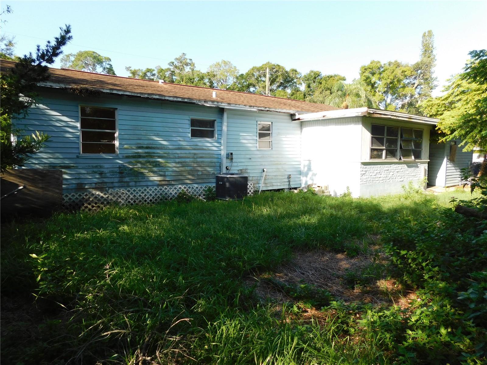 510 6 Ave, Largo, FL 33770 photo