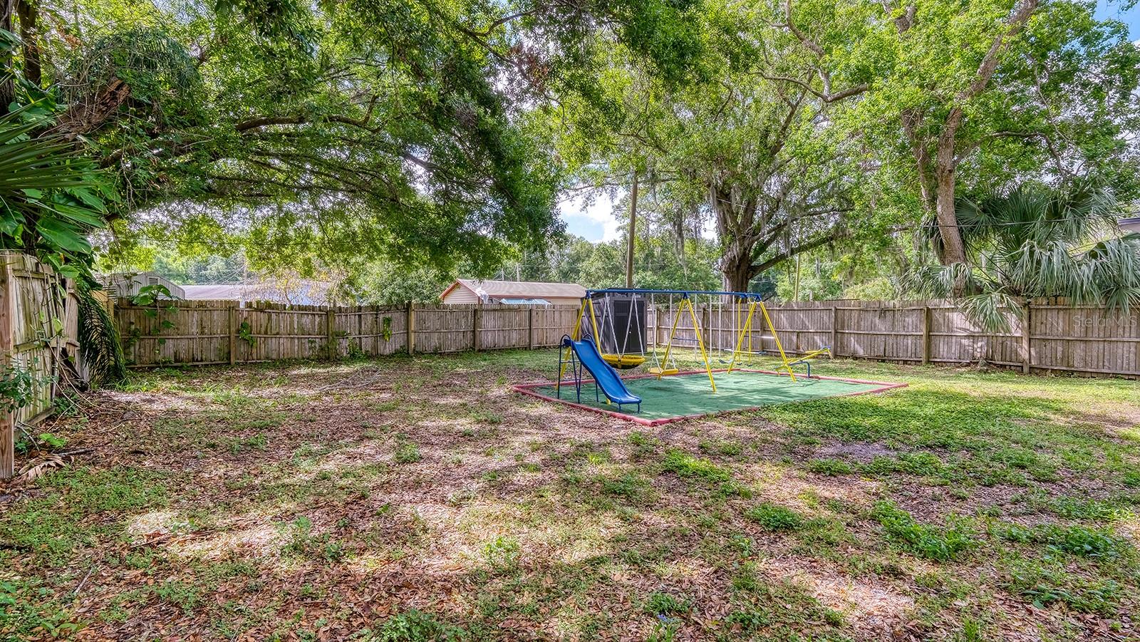 2122 Lake Blvd, Winter Haven, FL 33881 photo
