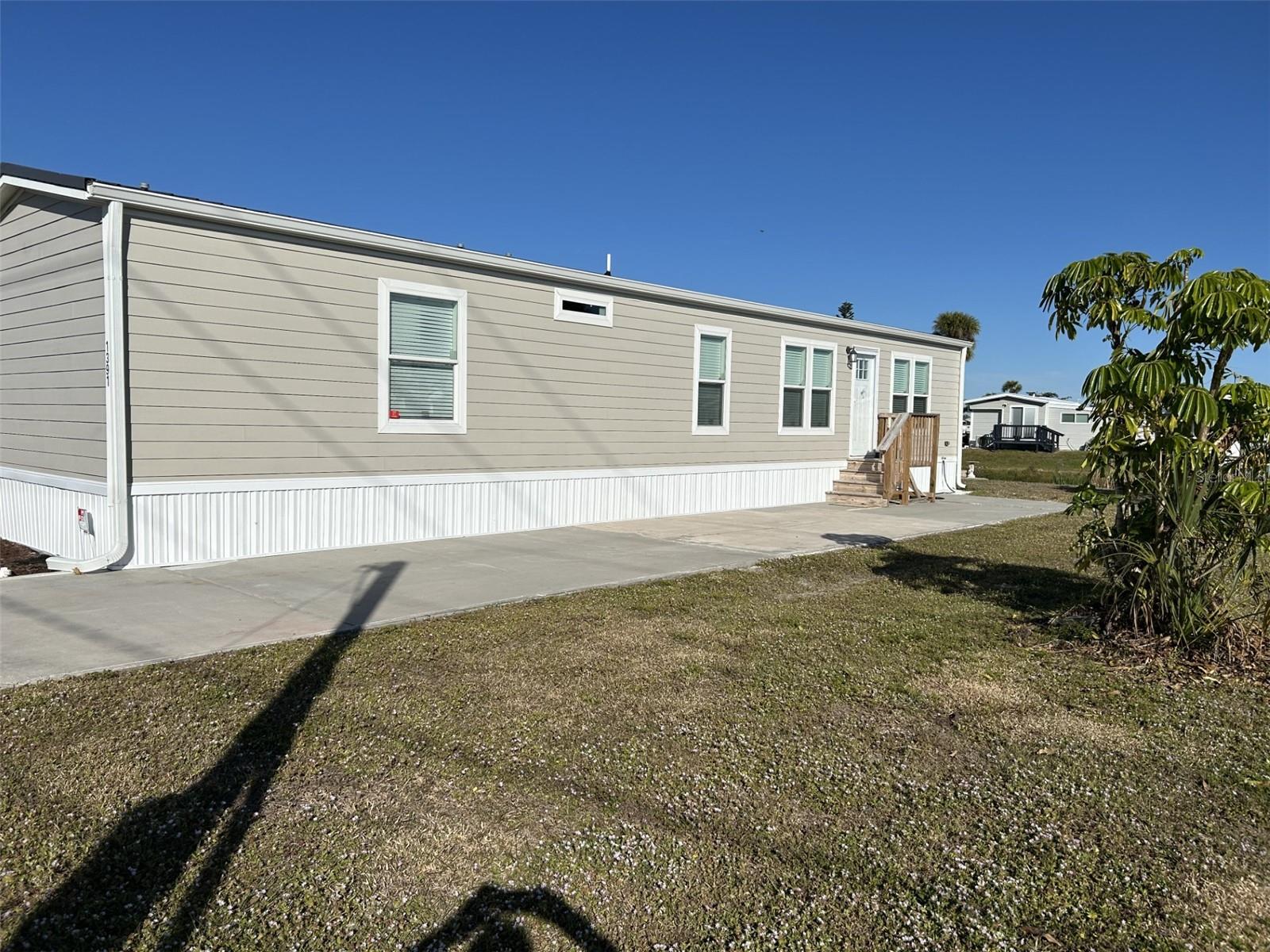 1391 Flamingo Dr, Englewood, FL 34224 photo