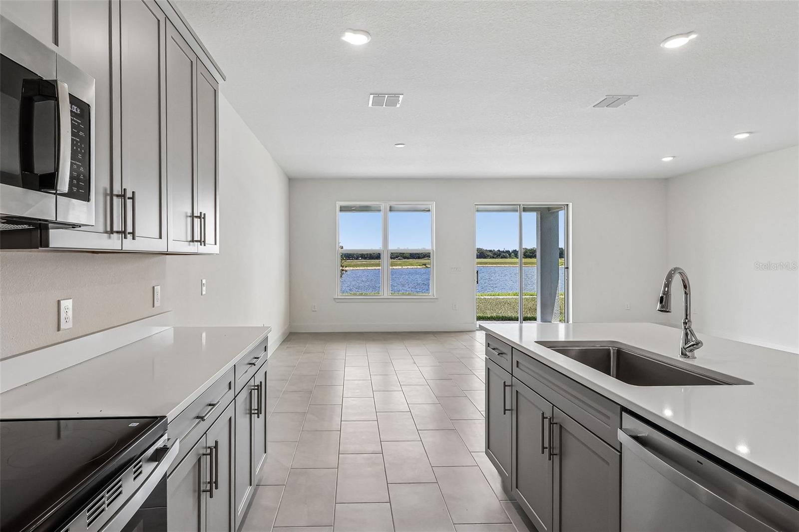 5030 Salado Dr, Saint Cloud, FL 34771 photo