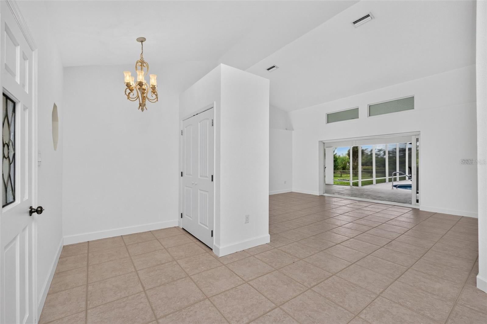200 S Oxford Dr, Englewood, FL 34223 photo
