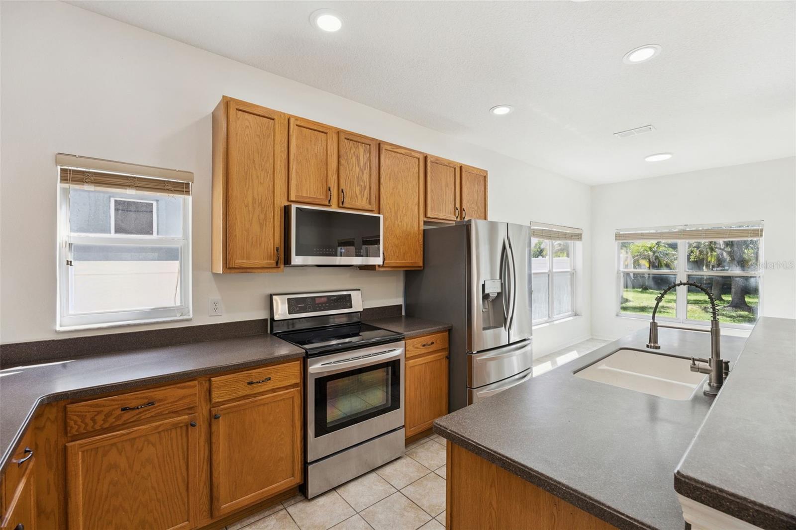 14720 Sweet Acacia Dr, Orlando, FL 32828 photo